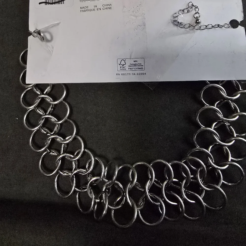 NEW URBAN OUTFITTERS NECKLACE 16" Long, Can be worn as a Choker - Picture 4 of 9